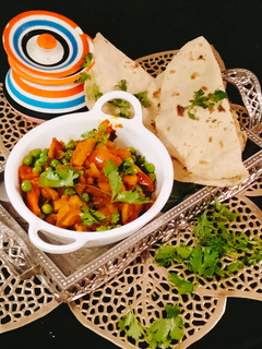 A picture of Gajar Matar Aloo ki sabji 😋😋.