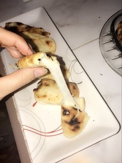 صورة لوصفة فطاير بجبن الموزاريلا