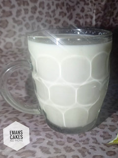 A picture of Milk pudding.