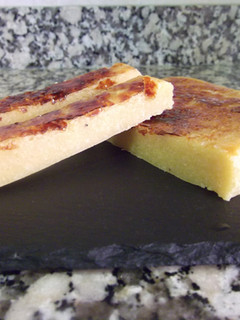 Una foto de Turrón de yema