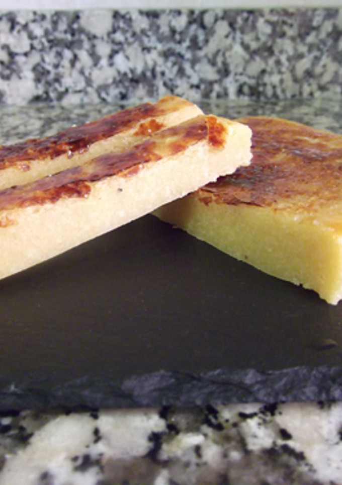 Una foto de Turrón de yema