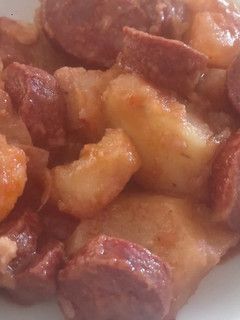 Una foto de Patatas a la riojana