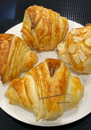 A picture of Tasty Croissant.
