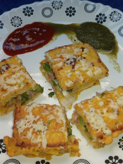 A picture of Cheesy besan bread toast.