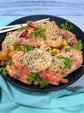 Noodles de Arroz com Ananás & Camarão