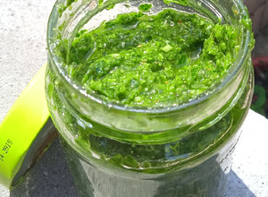 Una foto de Un Pesto diferente