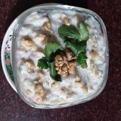 A picture of Akhrot mooli ki chutney.