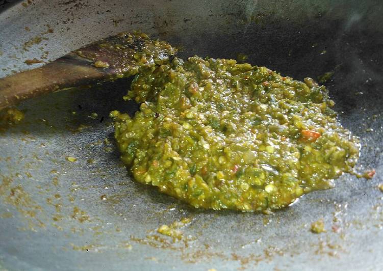  Resep  Sambel Terasi  Lombok Ijo  oleh Chef Fien Cookpad