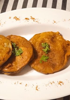 A picture of Bengan Pakora.