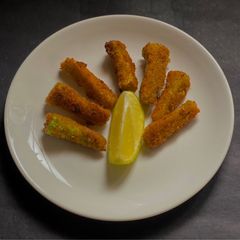 A picture of Broccoli Stem Fry - zero waste.