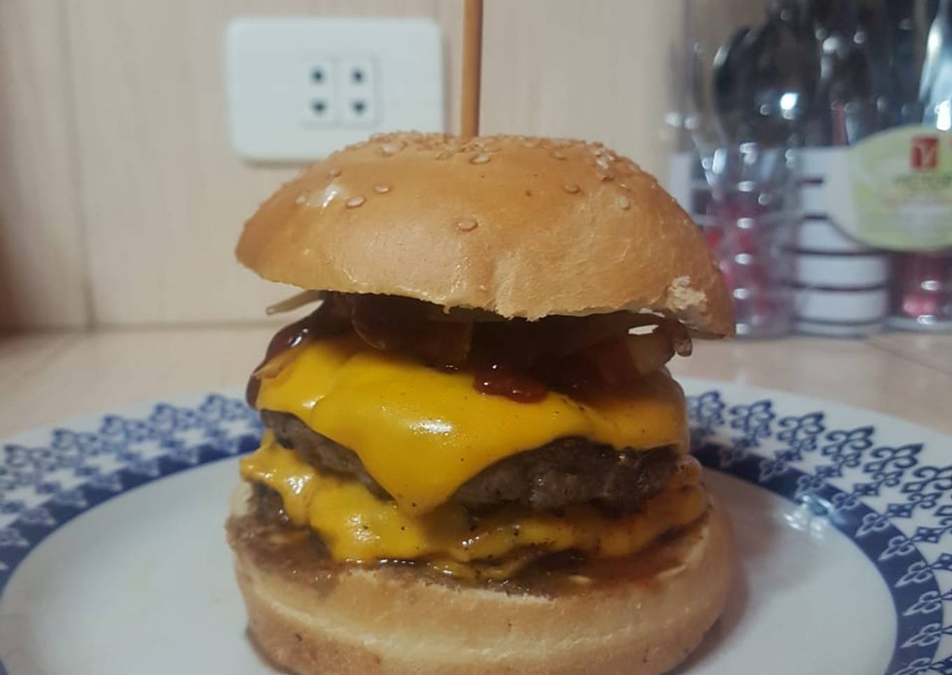 Hamburguesa Bacon y cebolla caramelizada