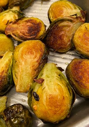 A picture of Roasted Brussels Sprouts.