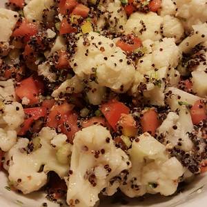 Ensalada de coliflor y quinoa