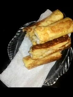 A picture of Bread Rolls.
