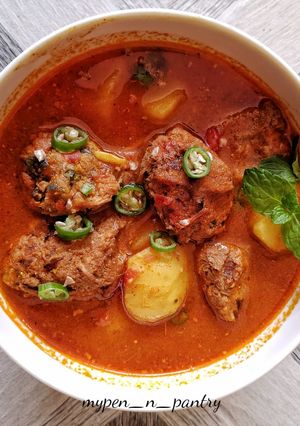 A picture of Jackfruit Pakoda Curry.
