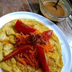 A picture of Tahu Telur.