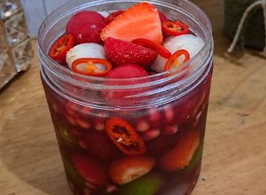 Foto resep Asinan Buah Kuah Jus Cranberry Mix Kalamansi