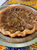 Tarte feuilletée renversée aux figues blanches et gelée pomme citron vert