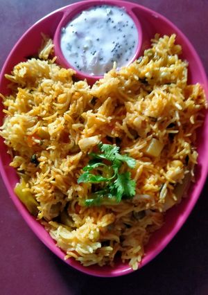 A picture of Vegetable Biryani.