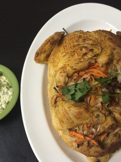 Una foto de Pollo deshuesado Relleno con Camarones