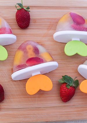 Foto resep Mix Fruit Popsicle (es buah potong+air kelapa)