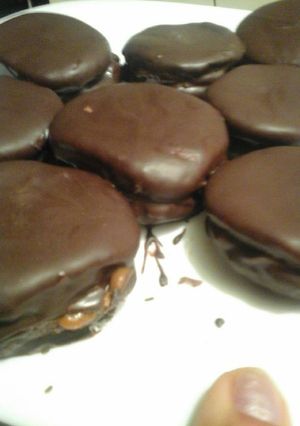 Una foto de Alfajores de chocolate