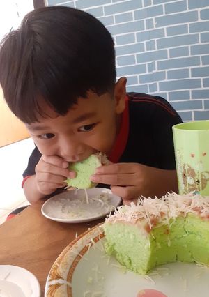 Foto resep Bolu ķukus pandan lembut