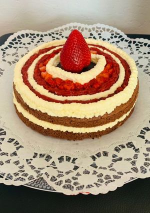 Epres mini torta recept fotója
