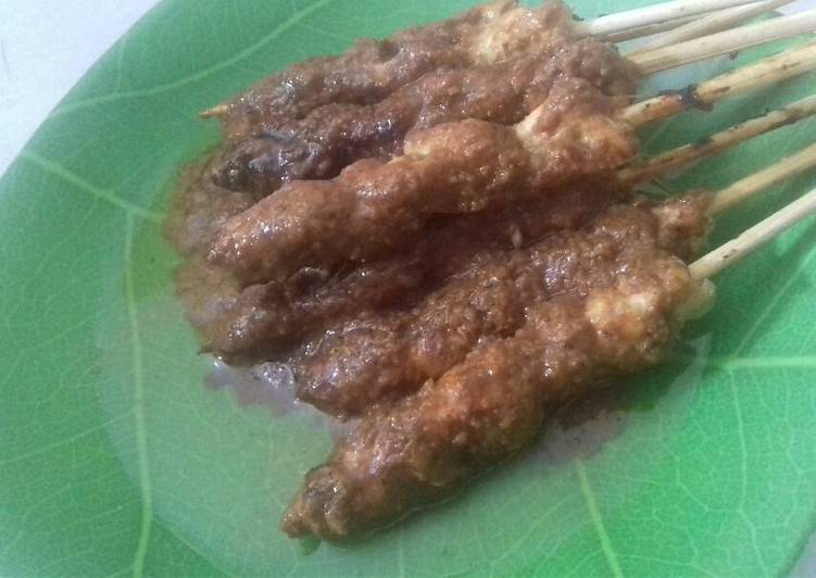 Sate ayam kukus bumbu kacang