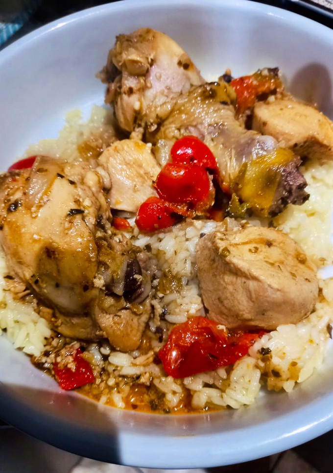 Una foto de Pollo con Arroz ♥️