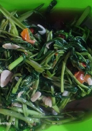 Foto resep Tumis cah kangkung uendulll