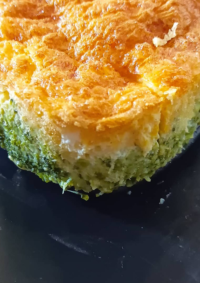Una foto de Budín brócoli Ketoamor