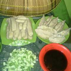 รูปของ Pempek palembang simple, dijamin endesss bangettttt 😍😍