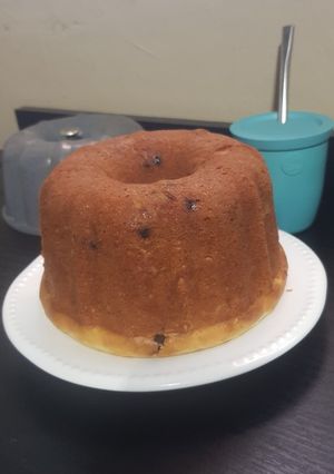 Una foto de Budín de banana y chips de chocolate. Ig @Rom_iessen