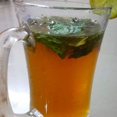 A picture of Lemon with honey.
