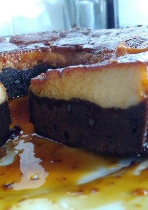Una foto de Chocoflan