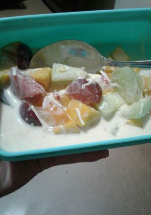 Foto resep Salad buah sederhana