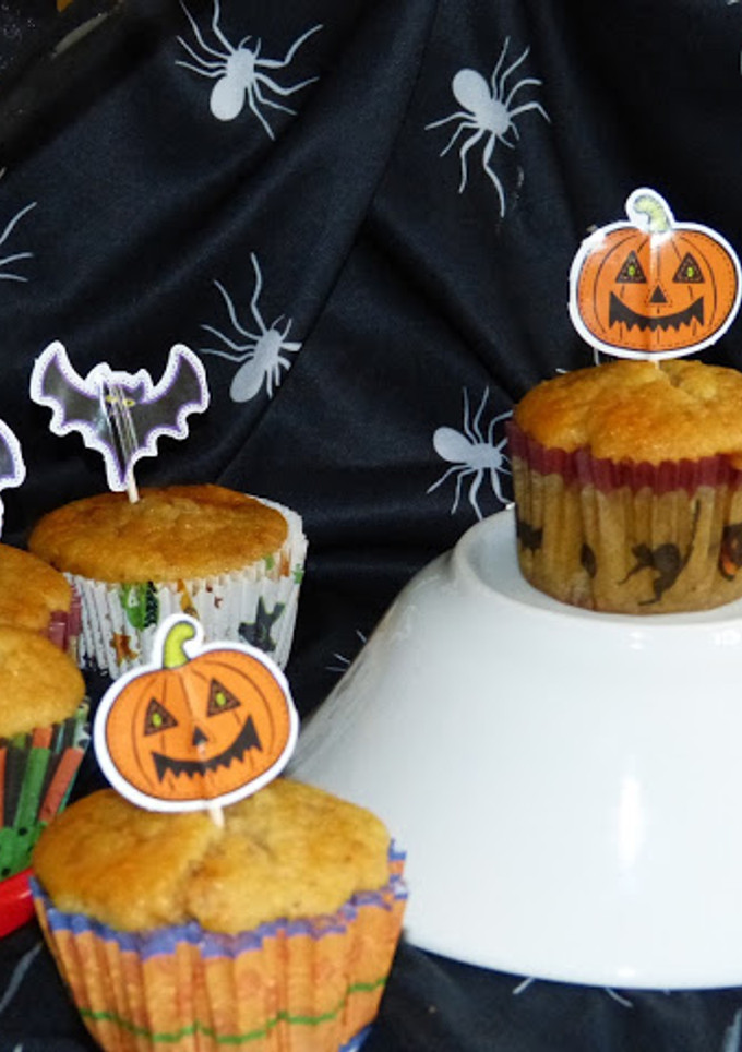 Una foto de Magdalenas de calabaza, queso y nueces