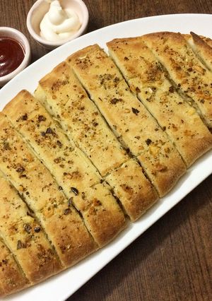 A picture of Garlic bread.