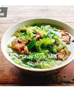 Hình của món Canh mướp đắng chay.