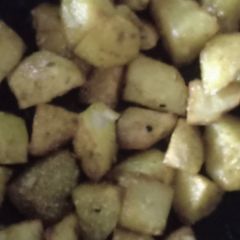 A picture of Fried potato.