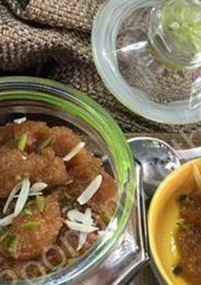 A picture of Instant moong dal halwa.