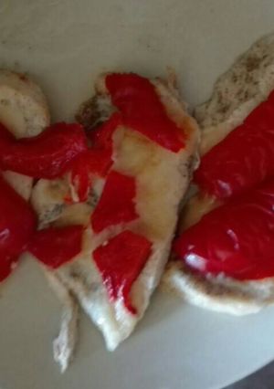 Mozzarellás-kaliforniai paprikás csirkemell recept fotója