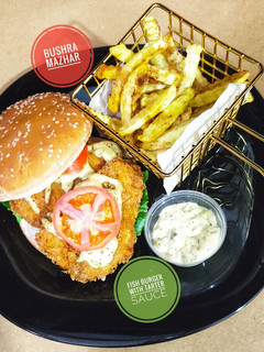 A picture of Fish Burger With Tarter Sauce 🍟 🍔 🐟.