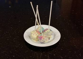 Easiest Way to Cook Yummy Chocolate Fudge Cake Pops With White Choclate Coating