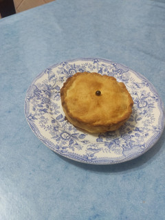 Una foto de Empanadas mallorquinas de carne y guisantes