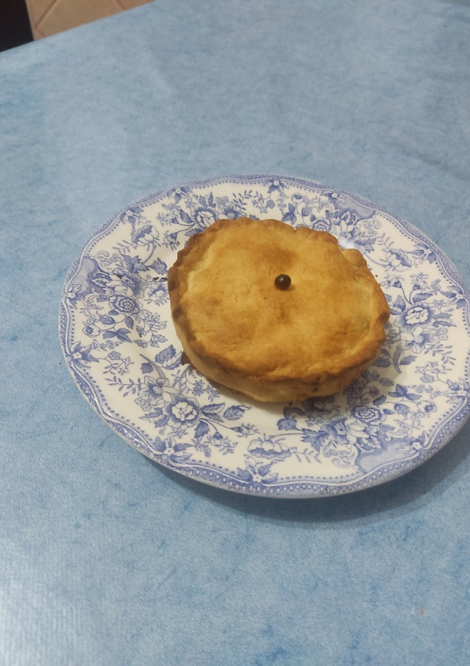 Una foto de Empanadas mallorquinas de carne y guisantes