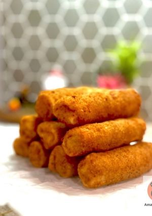 A picture of Rolls (Sri Lankan snack).