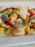 Ensaladilla de pasta con arenques marinados
