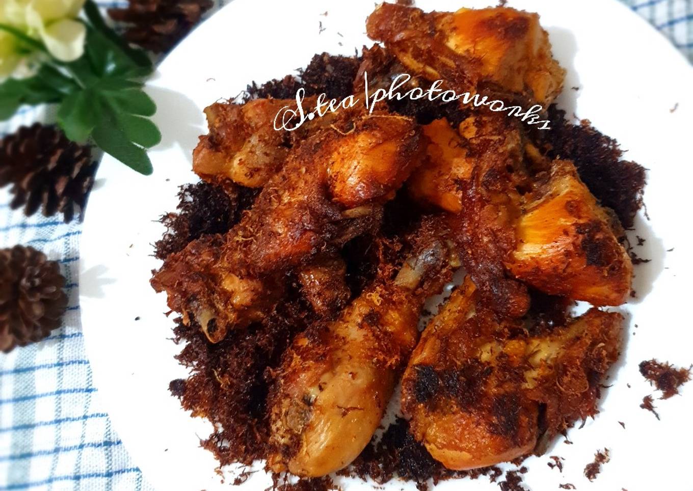 Ayam Goreng Serundeng